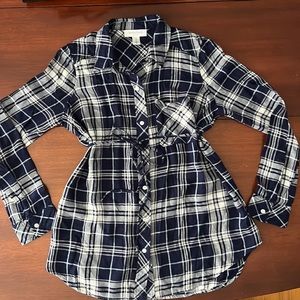 MOTHERHOOD Maternity Blue Plaid long sleeve blouse